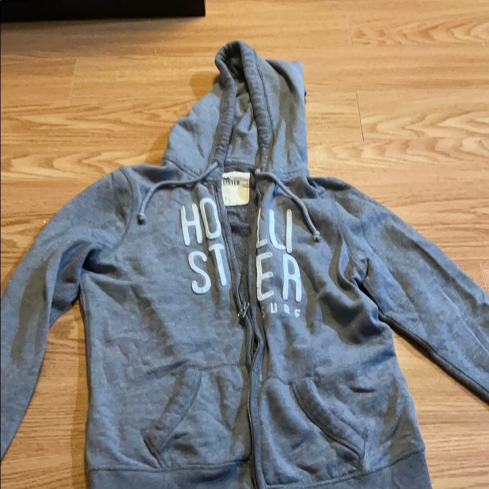 Hollister sweatshirt
